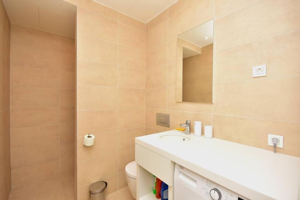 Brand New ! Seaside Apt With Poolview & Parking Budva Exterior foto